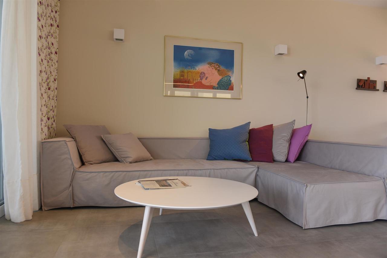 Rodia Beach Suites Kokkinos Pirgos Buitenkant foto