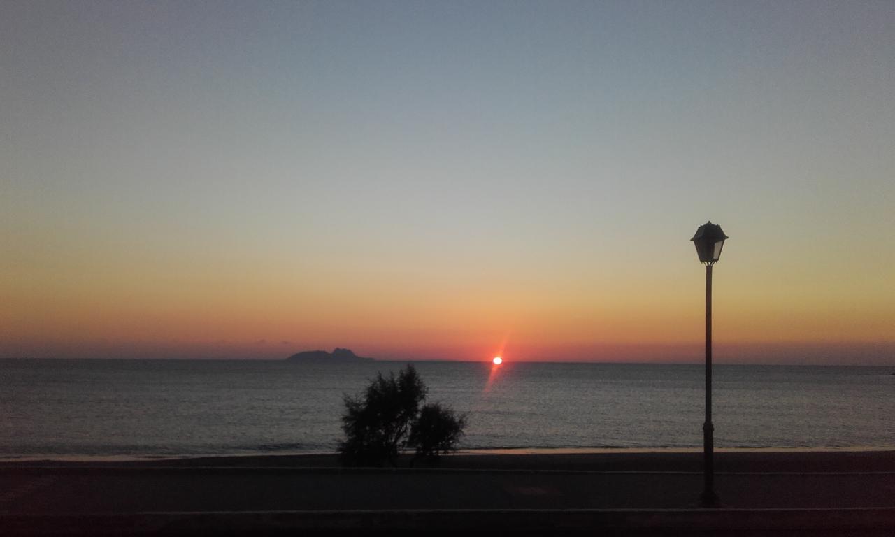 Rodia Beach Suites Kokkinos Pirgos Buitenkant foto