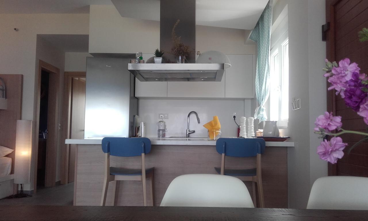 Rodia Beach Suites Kokkinos Pirgos Buitenkant foto