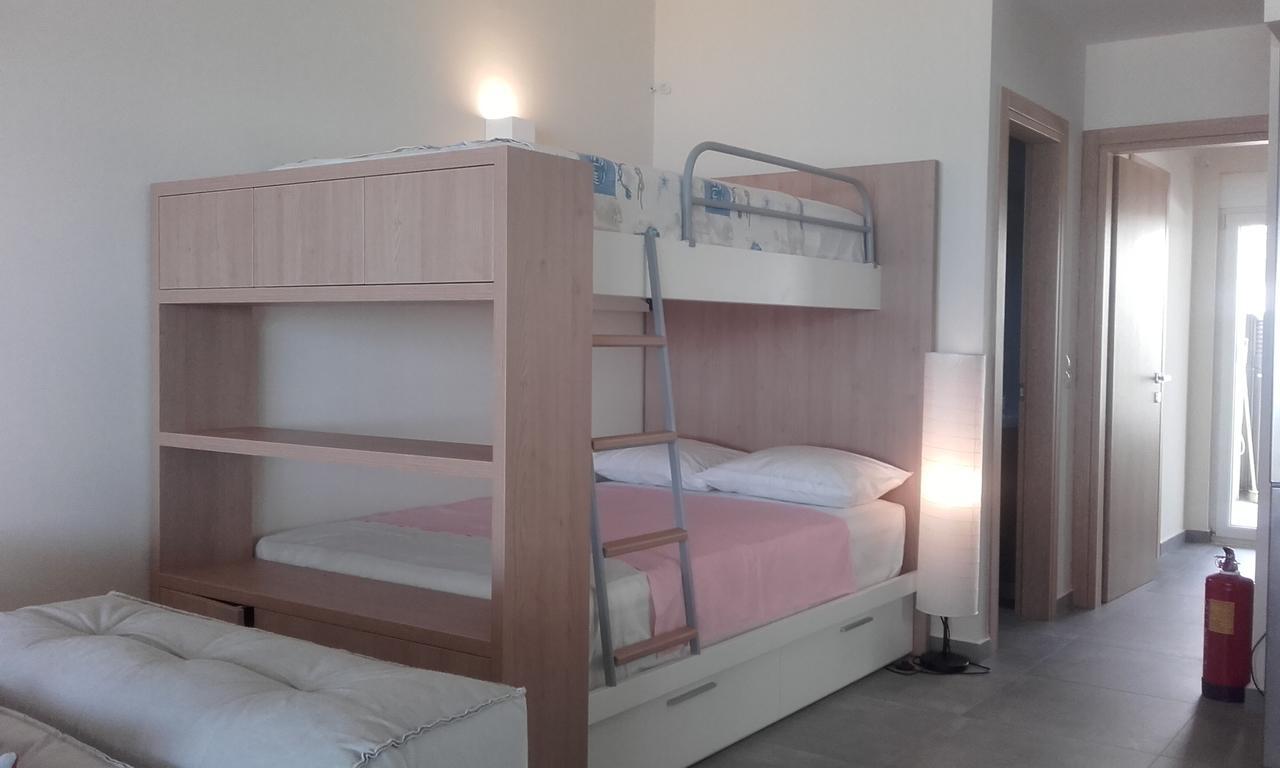Rodia Beach Suites Kokkinos Pirgos Buitenkant foto